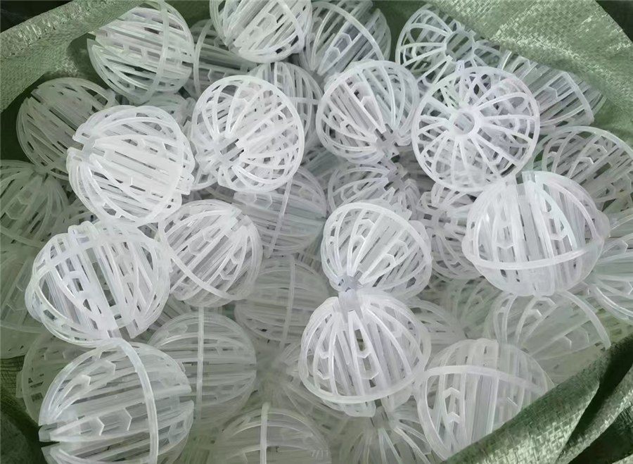 Hacketten packing media in bulk bags
