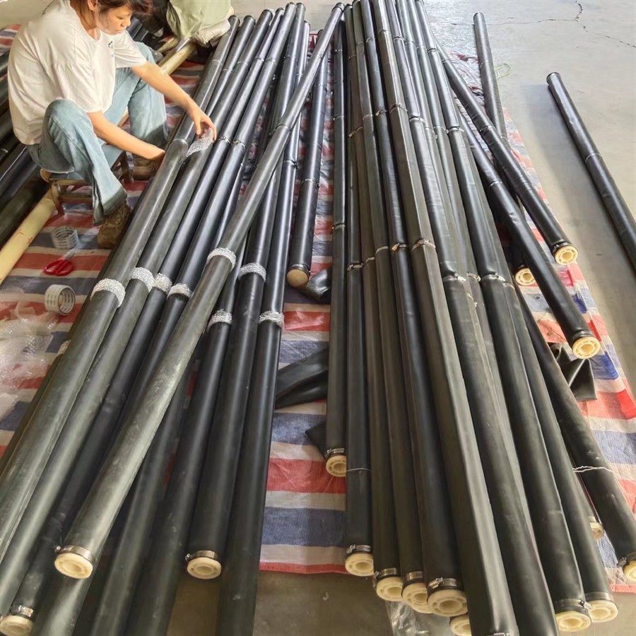 Tube aerator factory packing and palletising