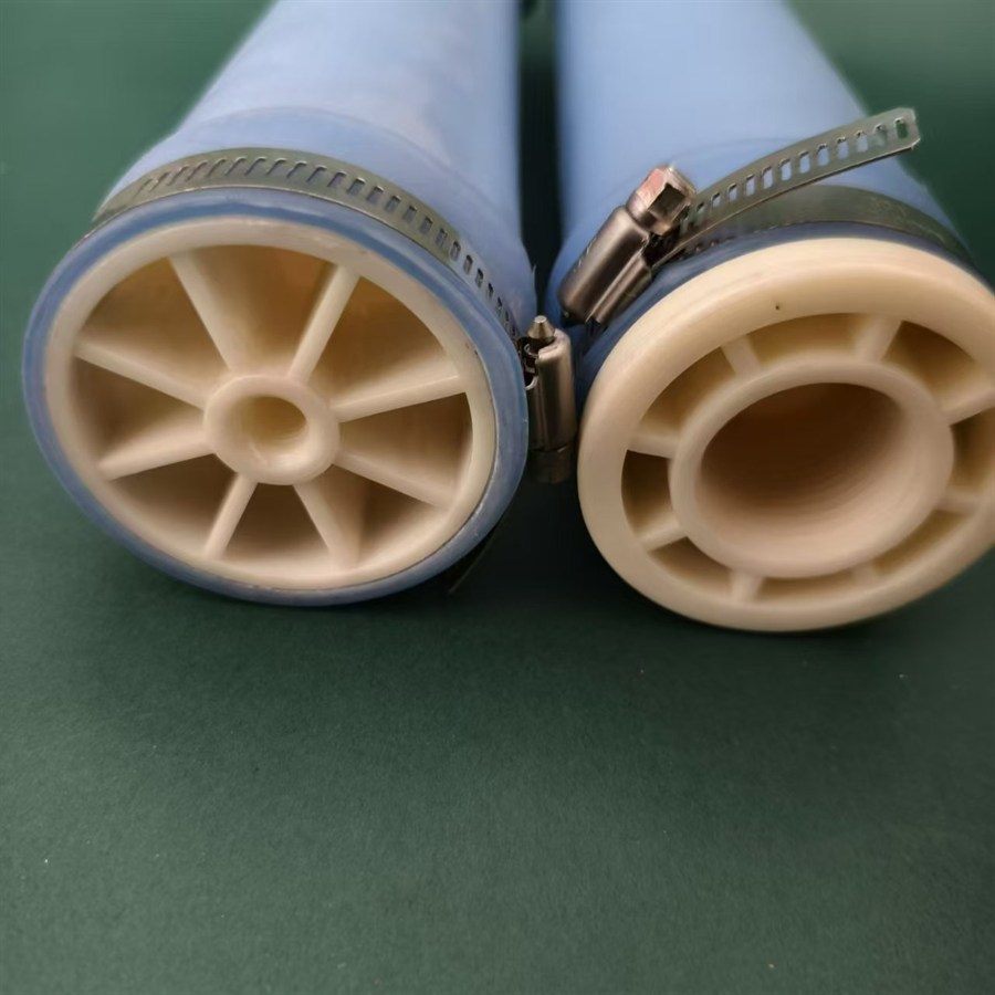 Close-up of tube aerator membrane and clamp detail